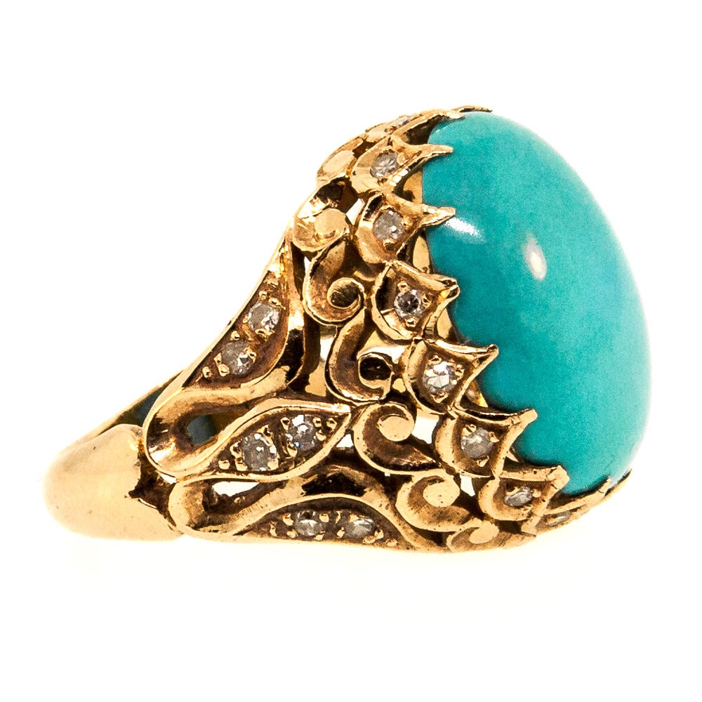 Oval Cut Turquoise and Diamond 18 KT Yellow Gold Ring