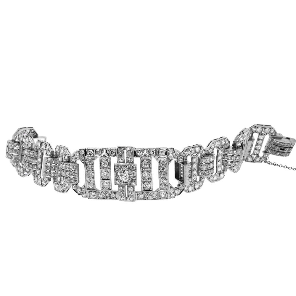 1940s Large Old Cut Diamond Platinum Link Bracelet In Excellent Condition In Beverly Hills, CA