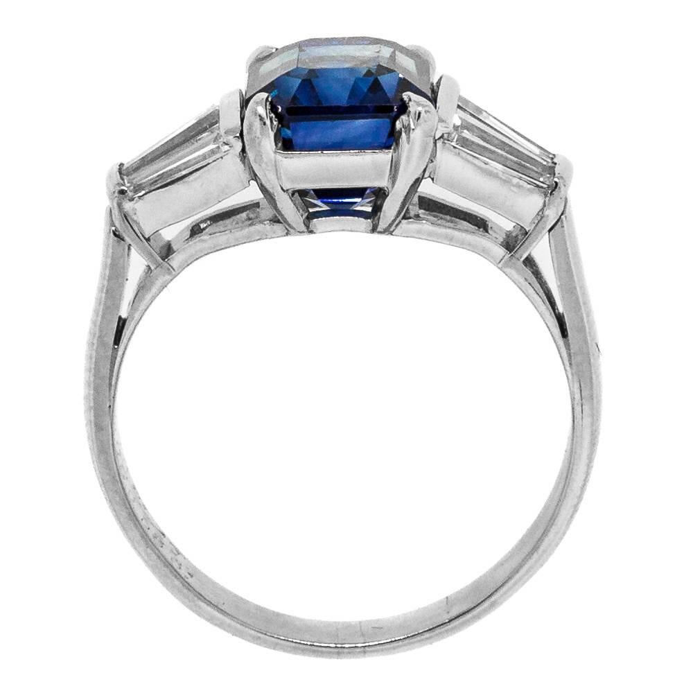 Contemporary Van Cleef & Arpels Ceylon Sapphire Diamond Platinum Ring