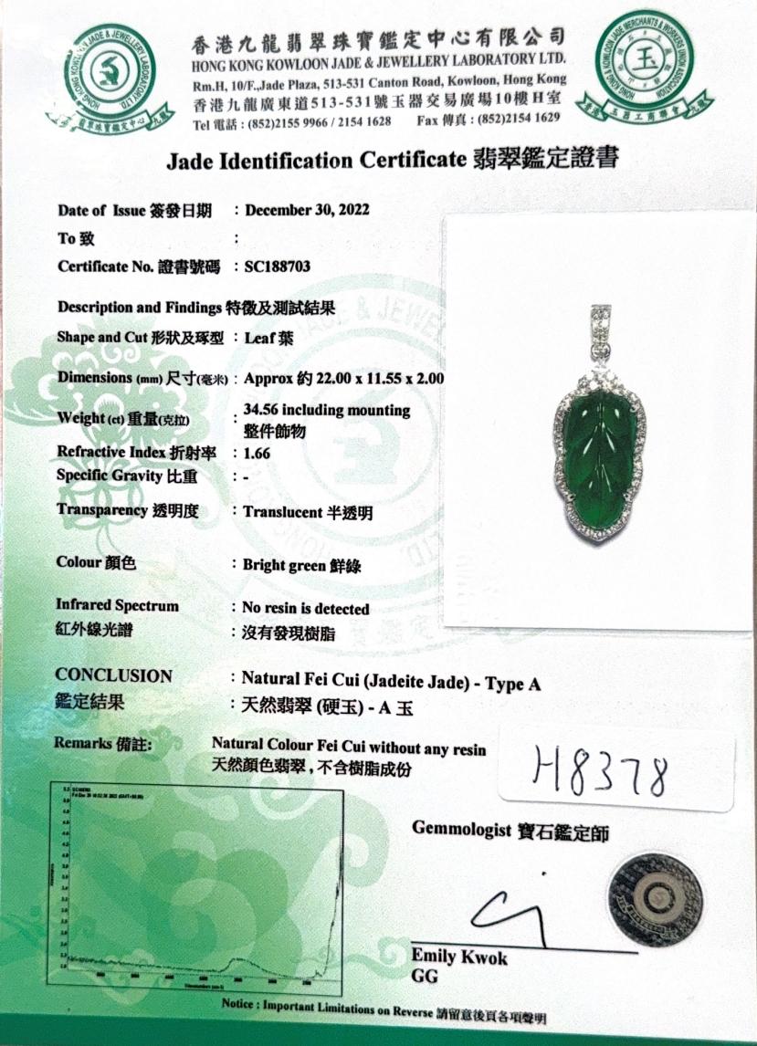da uomo o donna Ciondolo in giadeite verde naturale e diamanti in oro 18 carati con collana in vendita