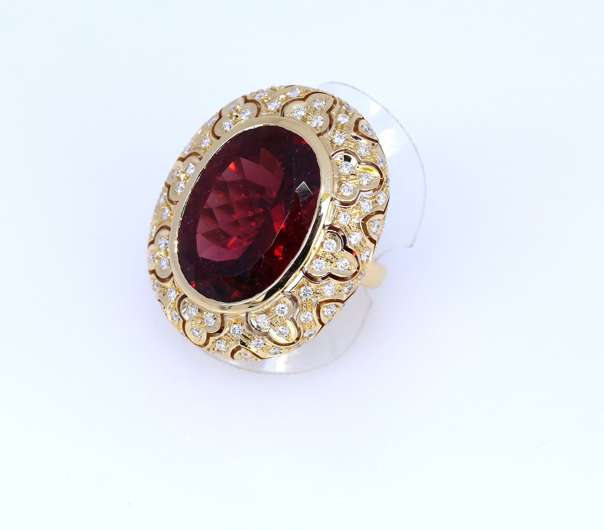 Tourmaline 33 Carat Yellow 18 Karat Gold Diamonds Ring, 1950