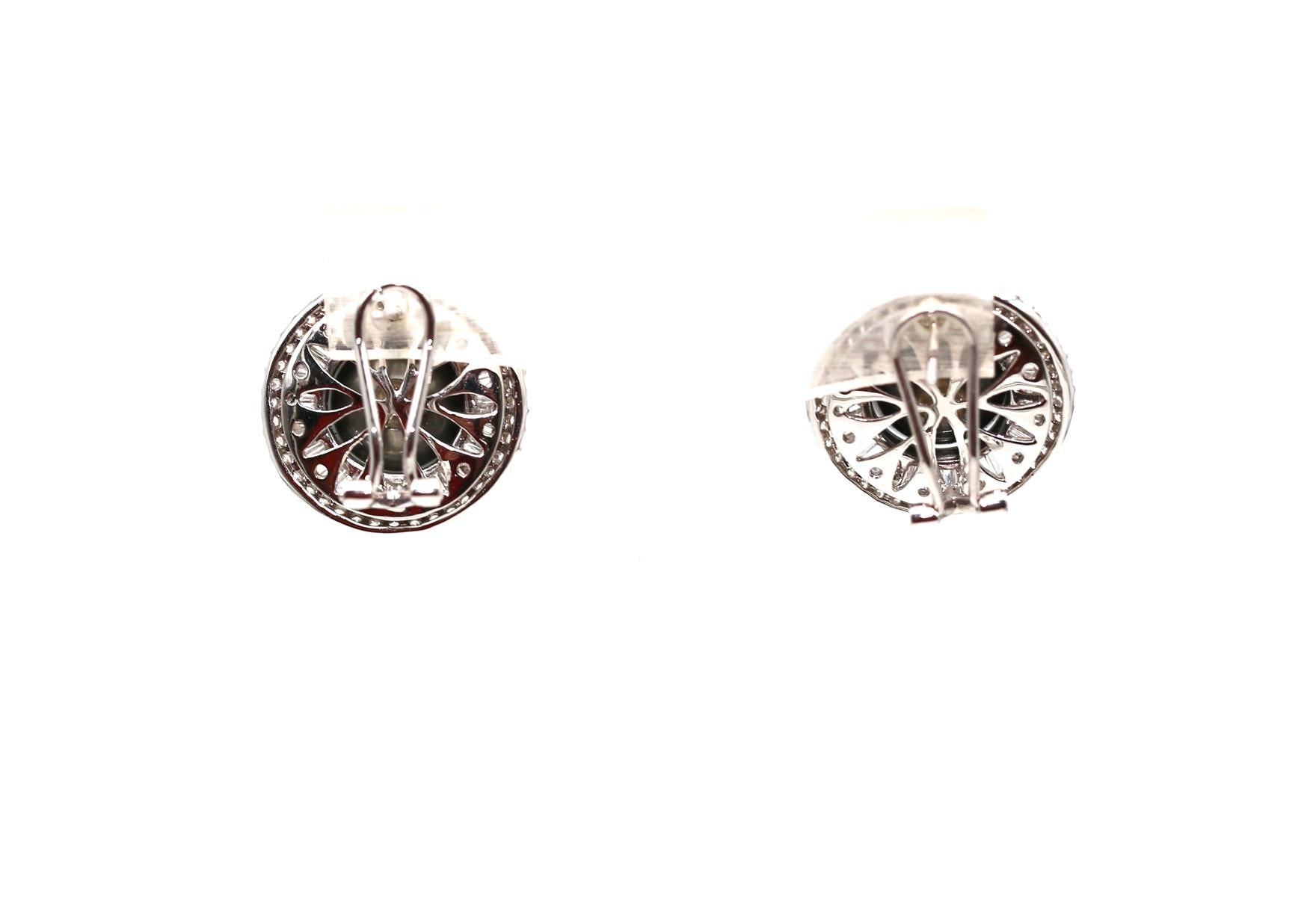 Cuff On Ear Earrings 1.5 Carats Diamonds White Gold, 2010 For Sale 1
