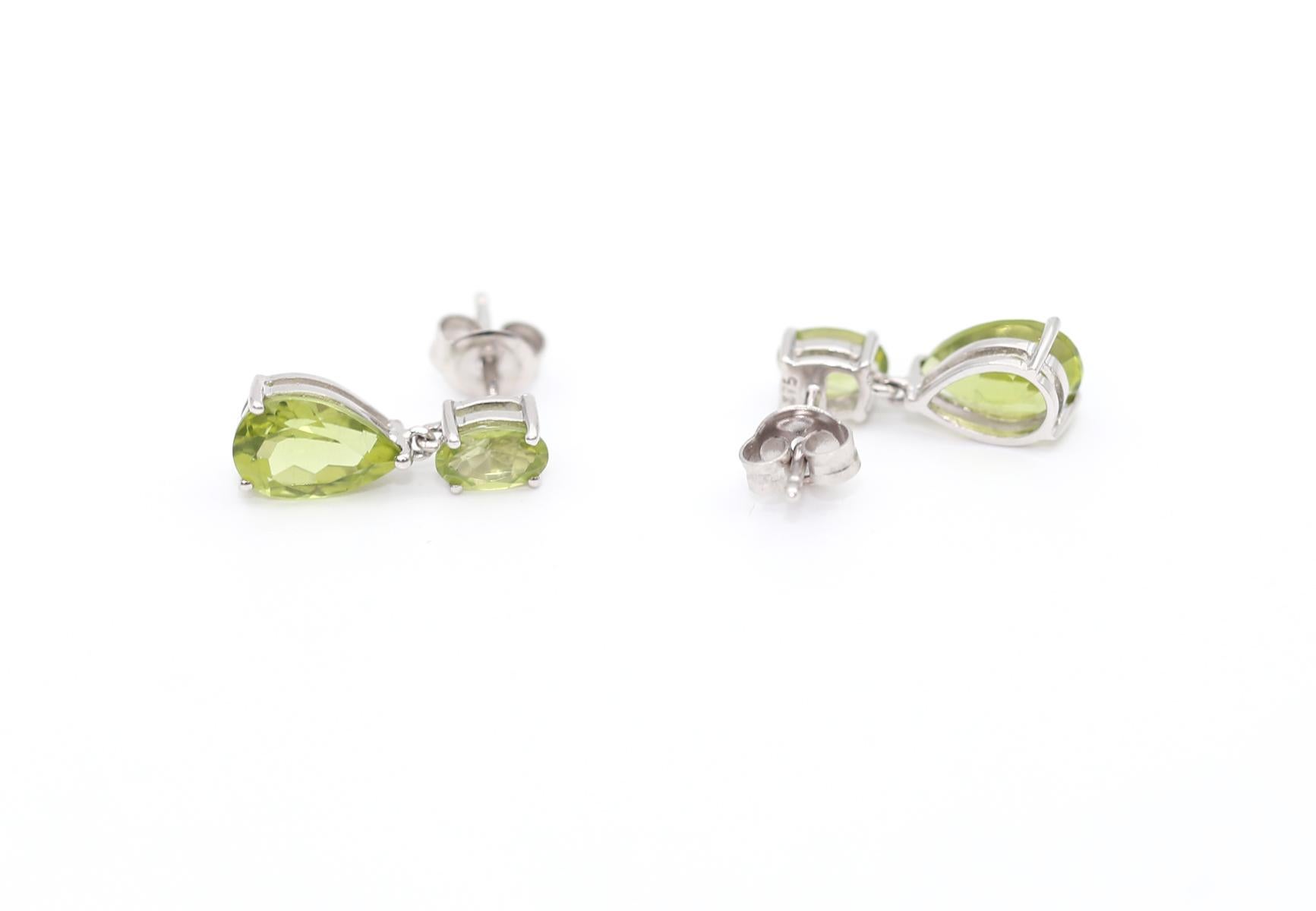 5.5 Ct Peridot Earrings, 2000 2