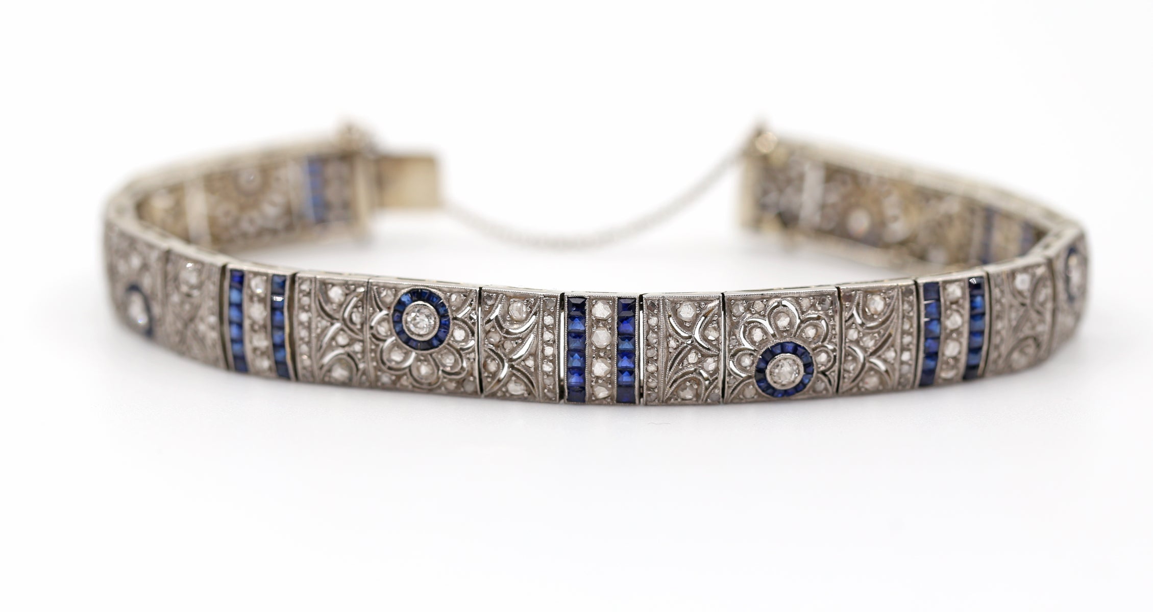Art Deco Sapphire Diamond Bracelet 18k Gold, 1890 For Sale