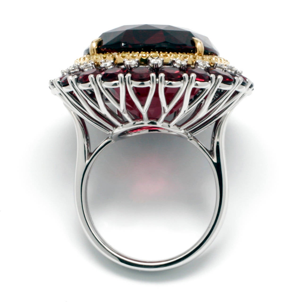 Incredible Garnet Diamond Gold Cocktail Ring In New Condition For Sale In Louisville, KY
