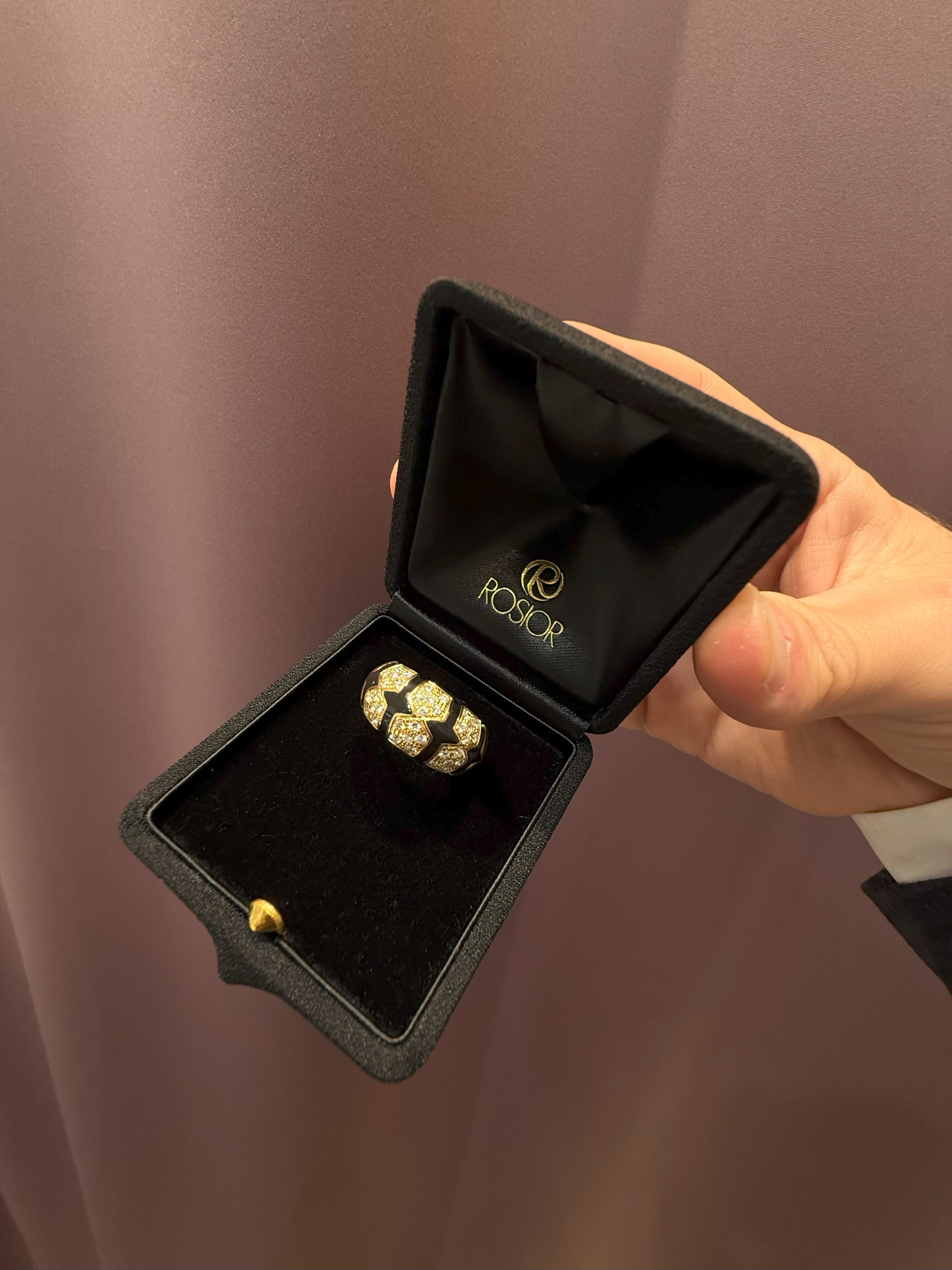 Femenino o masculino Anillo de Cóctel de Oro Amarillo engastado con Diamantes en venta