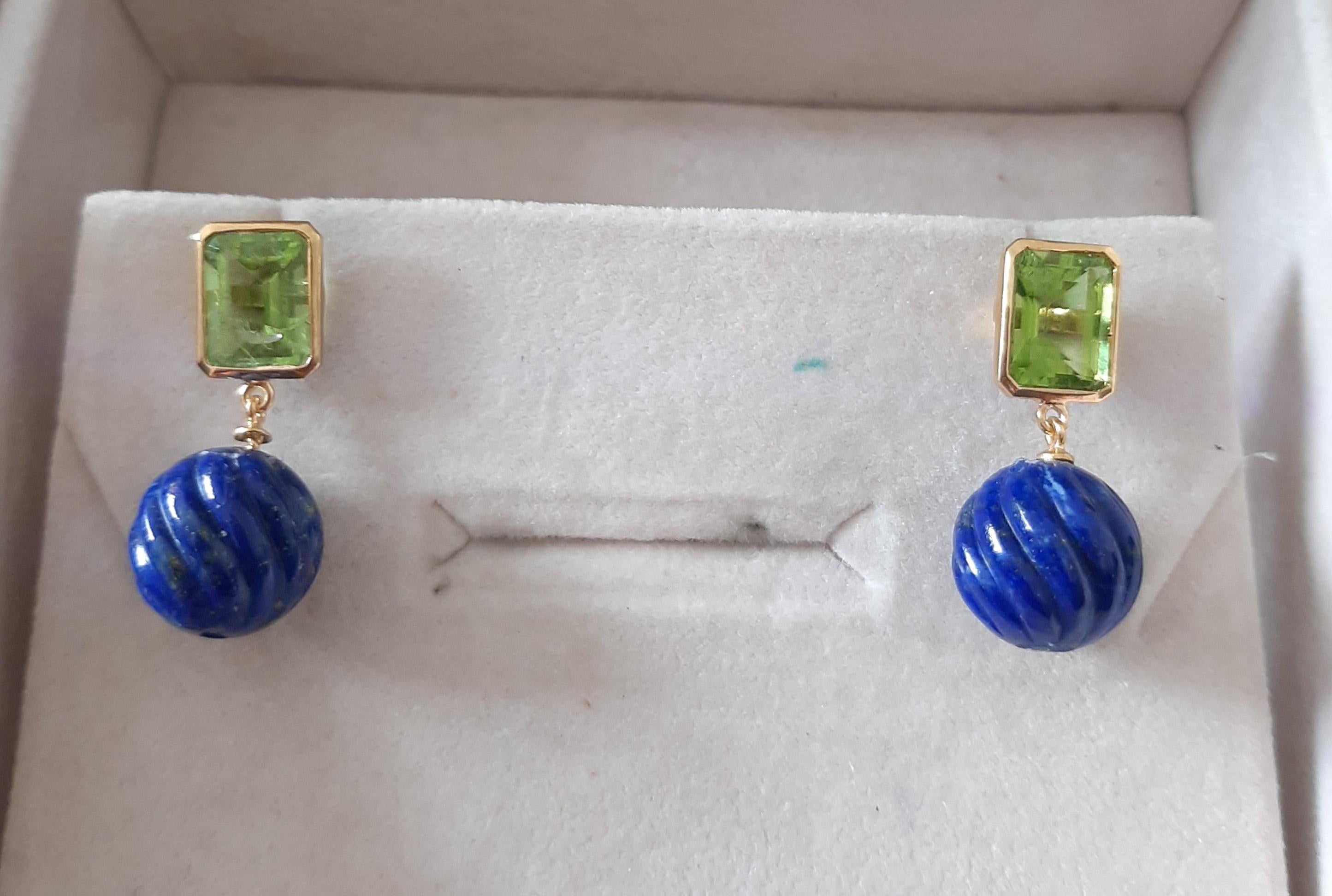 Women's Peridot Faceted Octagon Shape Carved Lapis Lazuli  Beads 14k Solid Yellow Gold For Sale