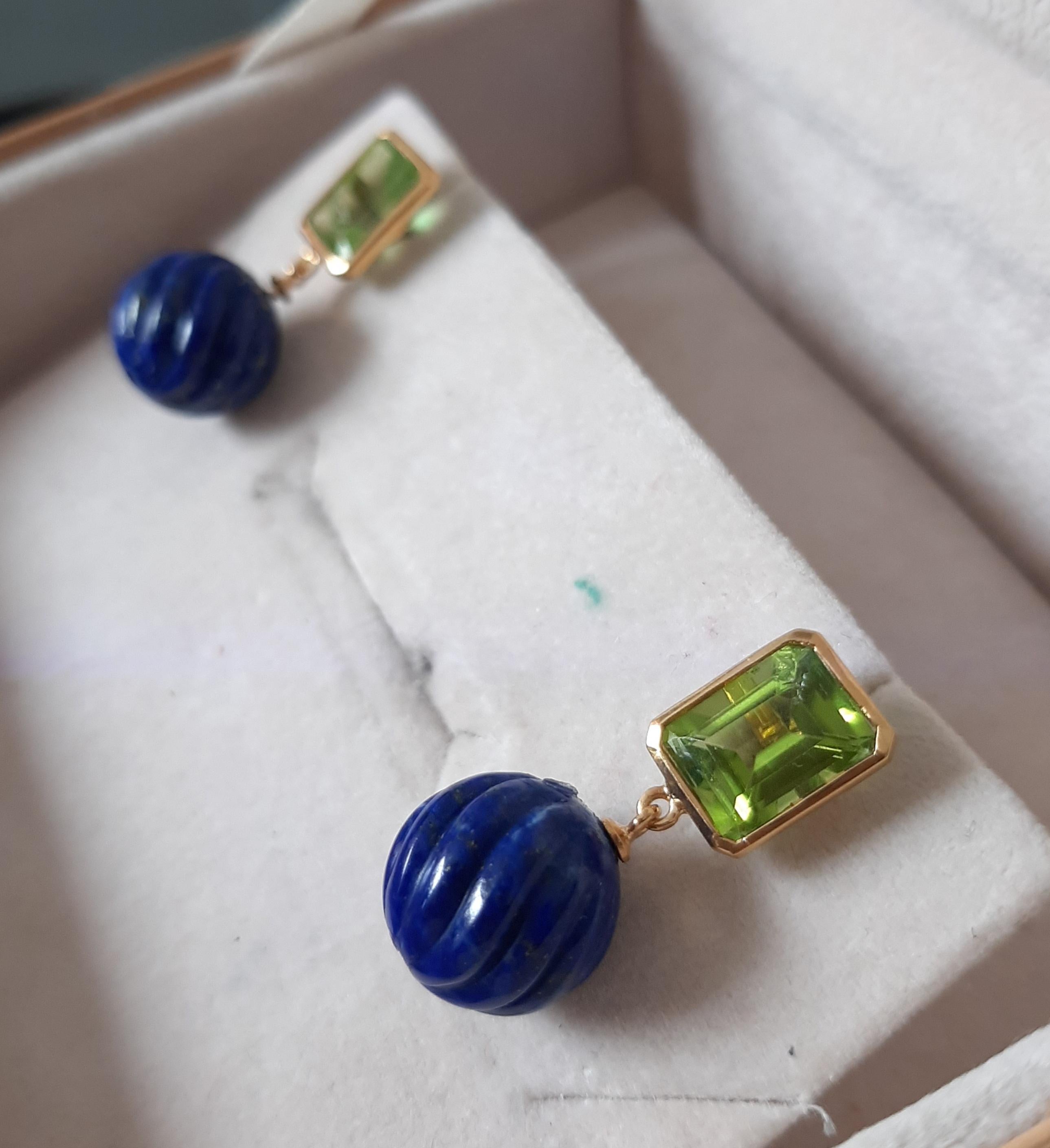 Peridot Faceted Octagon Shape Carved Lapis Lazuli  Beads 14k Solid Yellow Gold In New Condition For Sale In Bangkok, TH