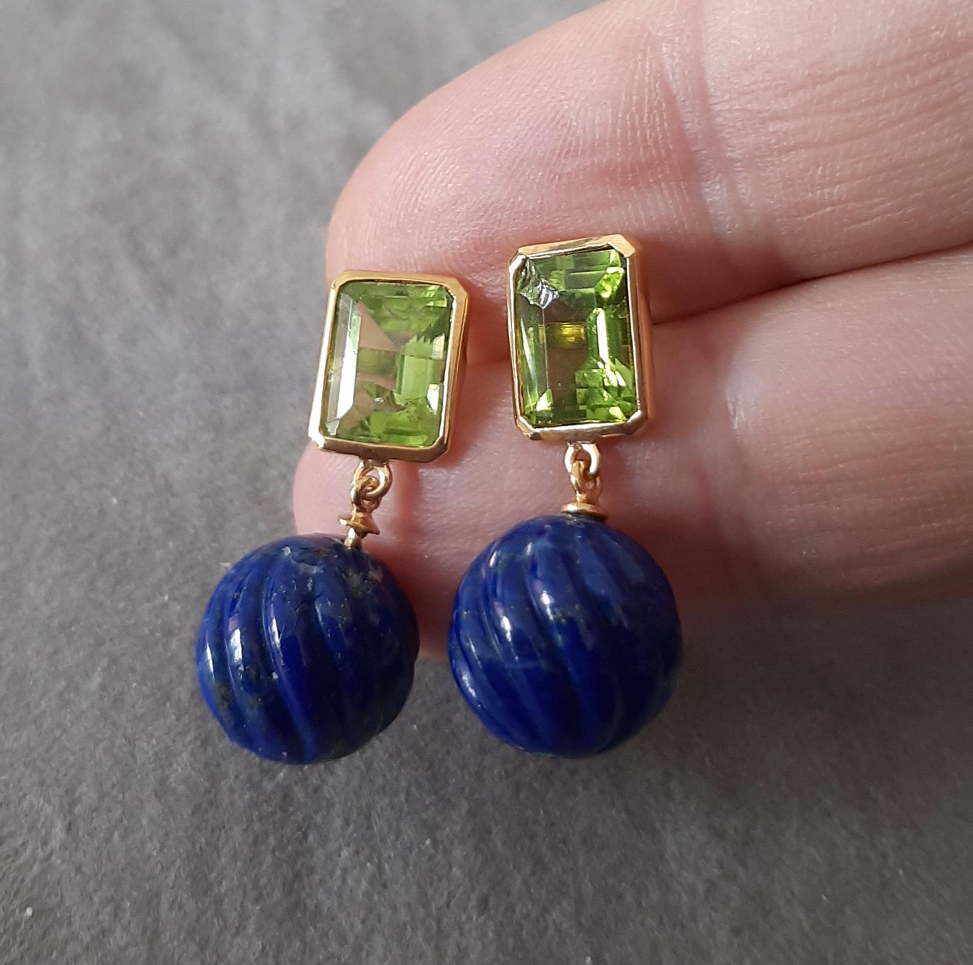 Peridot Faceted Octagon Shape Carved Lapis Lazuli  Beads 14k Solid Yellow Gold For Sale 1