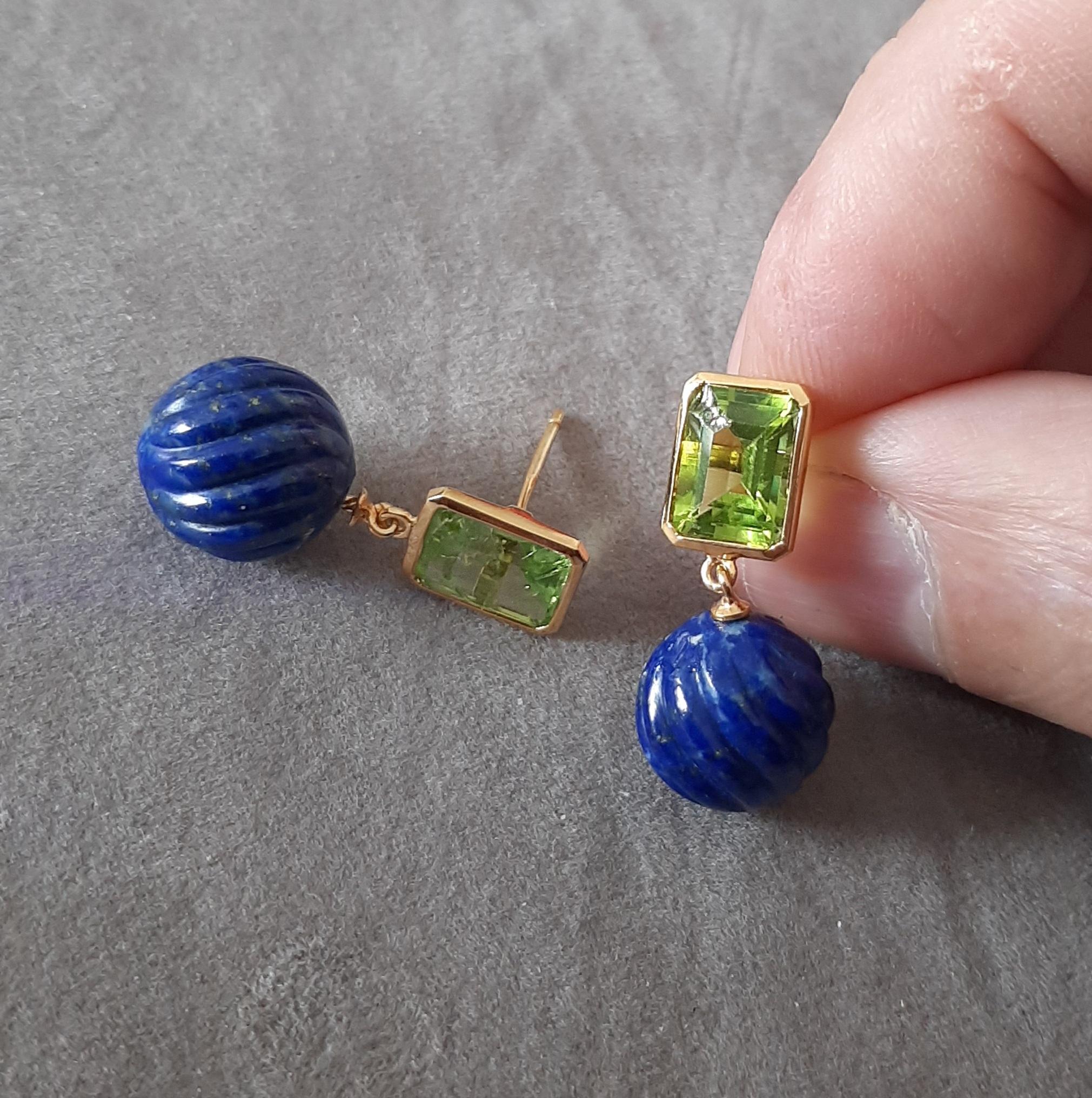 Peridot Faceted Octagon Shape Carved Lapis Lazuli  Beads 14k Solid Yellow Gold For Sale 2