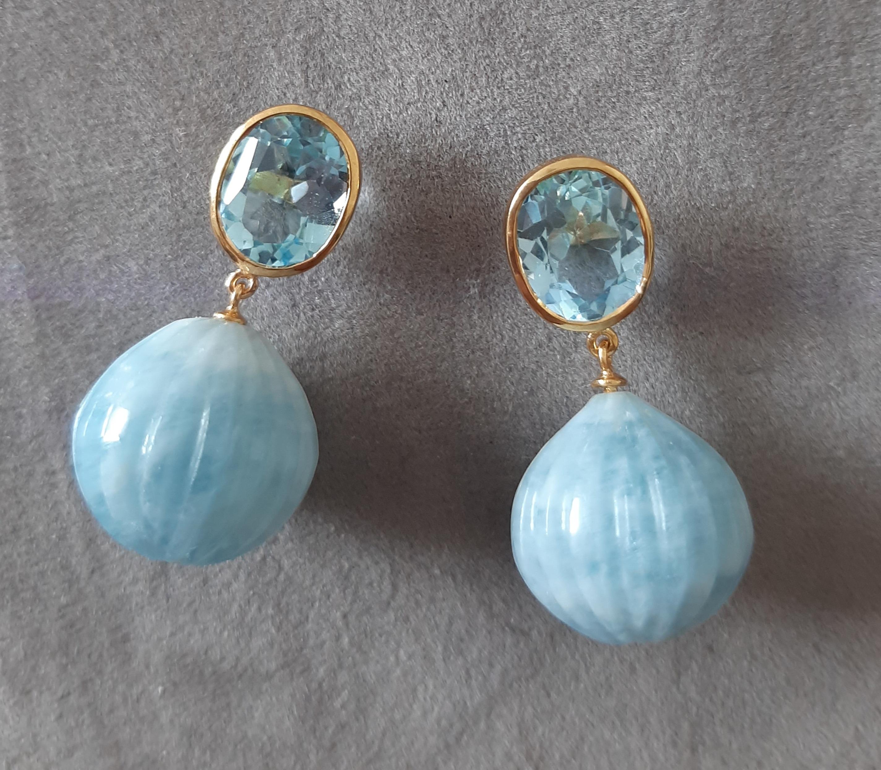 Topaze bleue Forme ovale facettée Aigue-marine sculptée Gouttes d'or jaune massif 14k en vente 3