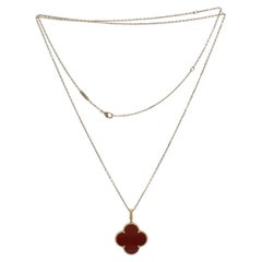 Collier Van Cleef & Arpels VCA Magic Alhambra avec pendentif en cornaline, or 18 carats, avec coffret et certificat