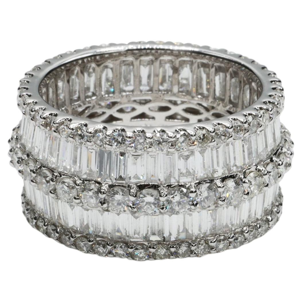 18 Karat White Gold 6.00 Carat Natural Baguette & Round Diamond Wide Band Ring For Sale