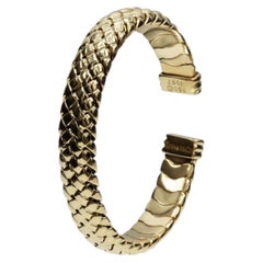 Tiffany & Co. Bracciale vintage a fascia flessibile intrecciata in oro giallo 18 carati, 1997
