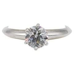 Tiffany & Co. 0.84 Carat E VVS1 Natural Round Diamond Solitaire Engagement Ring