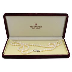 Collar de perlas cultivadas Akoya de Mikimoto, de 6 mm y 24 pulgadas, con cierre de plata de ley y estuche