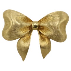 Tiffany & Co. 18 Karat Yellow Gold Satin Ribbon Bow Pin Brooch Italy