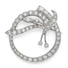 14 Karat White Gold 1.50 Carat Natural Diamond Circle Pin Brooch