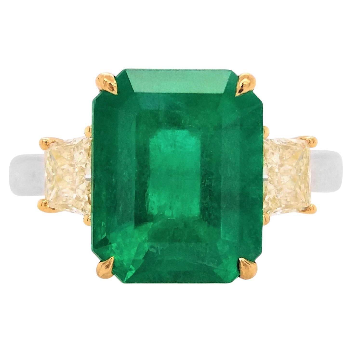 3,86 ct Emeraude Colombienne Jaune Diamant Classique Bague certifiée en or 18K