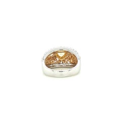 Bague certifiée IGI, sertie de diamants naturels de couleur fantaisie taillés en rosette, en or 18 carats
