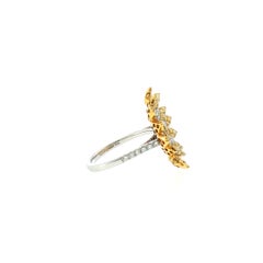 Round cut 1.48ct Yellow and white diamond Contemporary Cocktail Ring in 18K Gold