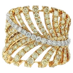 Bague en or 18 carats sertie de diamants jaunes naturels certifiés IGI et de diamants blancs