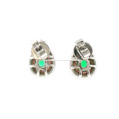 Moderner Ohrring aus 18-karätigem Gold mit einem kolumbianischen Smaragd im Birnen-Schliff (1,34 Karat) und einem rosa Diamanten