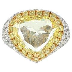 7.97ct Rose-cut Color Diamond and white Diamond Contemporary Ring in 18K Gold