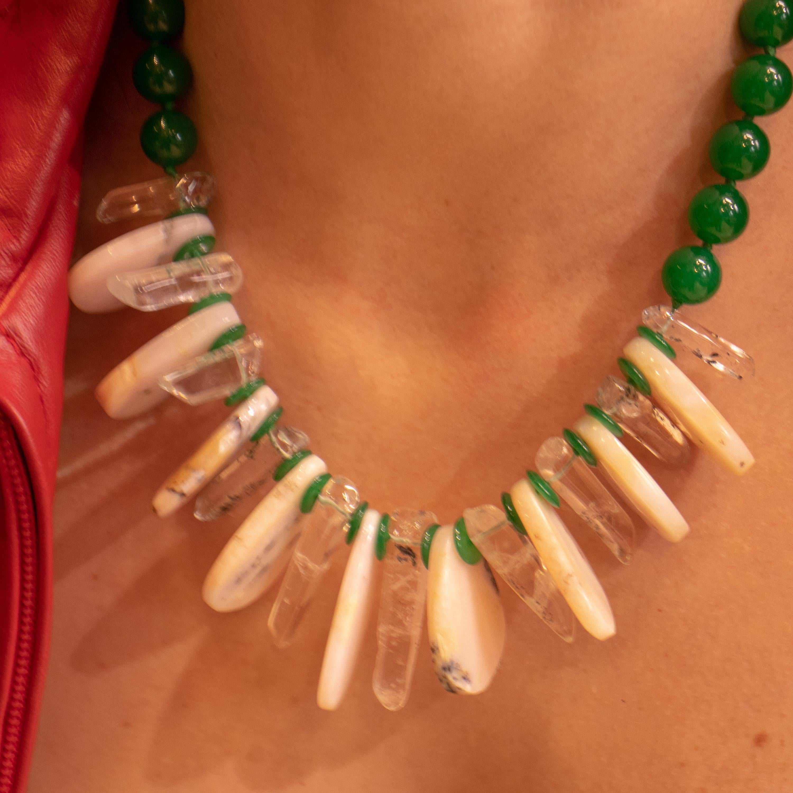 Taglio misto Sfere di quarzo verde Opale Cristallo di rocca 925 Argento dorato Collana tribale di perline in vendita