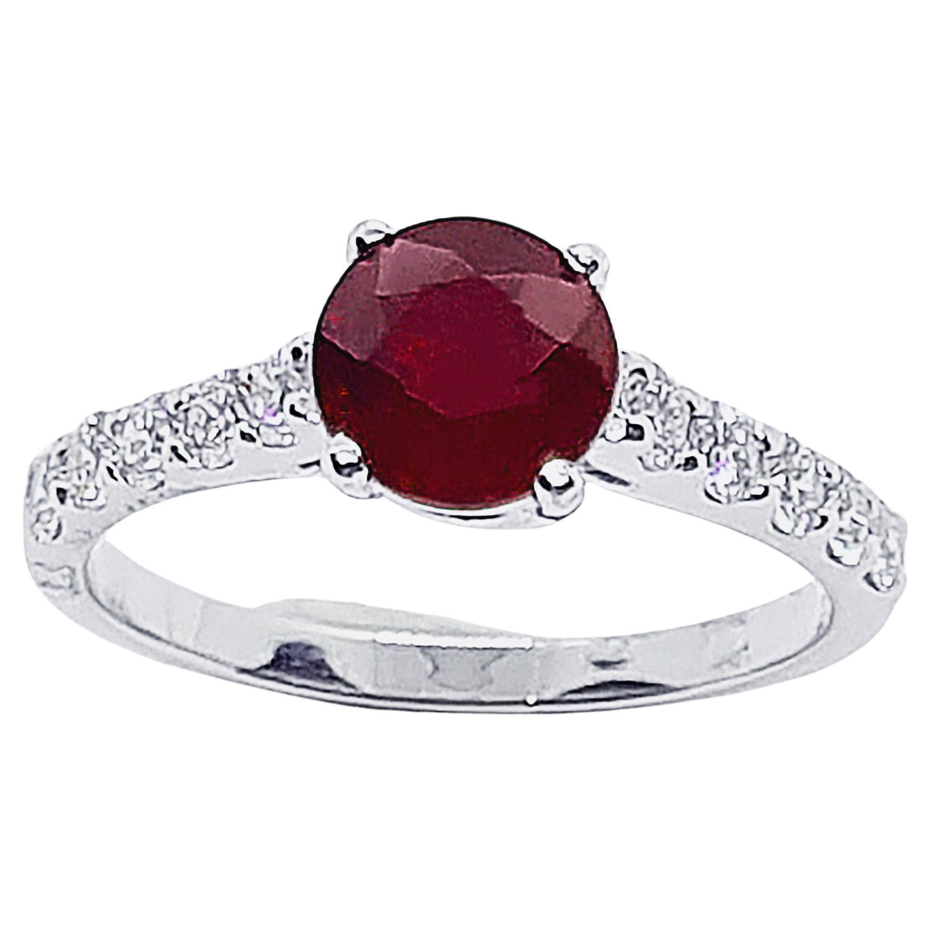 Round-cut ruby with Diamond Ring Set in 18 Karat White Gold Settings For Sale