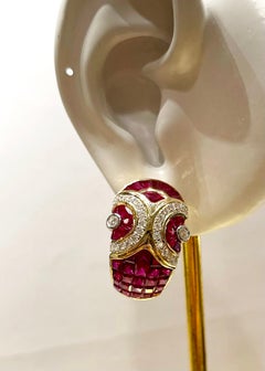 Rubin-Ohrringe mit Diamanten in 18 Karat Gold gefasst
