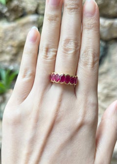Ruby with Diamond set in 18K Gold Settings