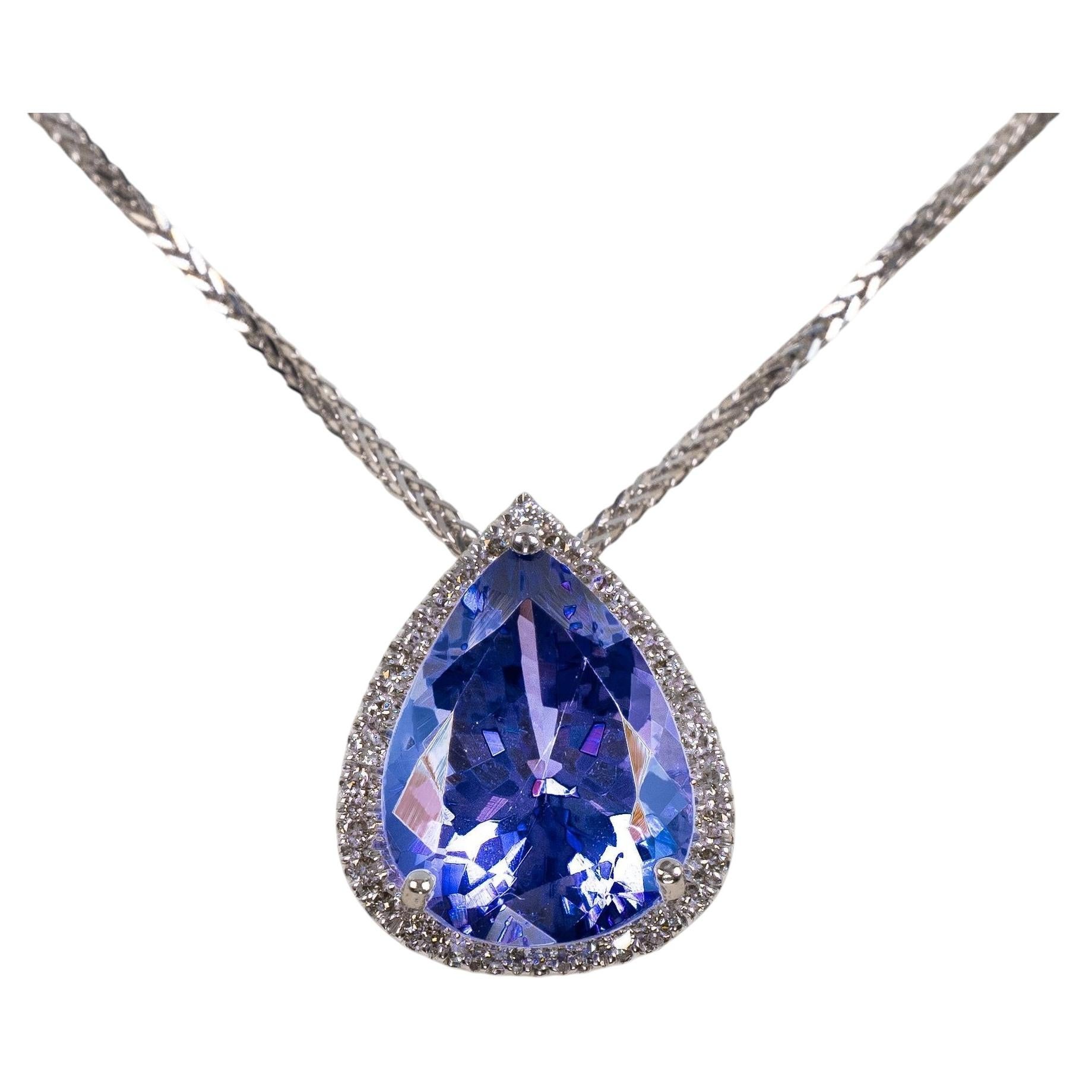 Collar con colgante - 14 kt. Oro blanco - 5.63 ct. tw. Tanzanita - IGI en venta