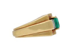 Chaumet Emerald and Diamond Dress Ring, French, circa 1940