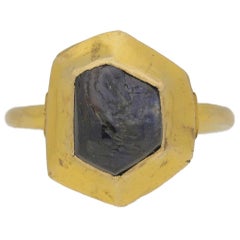 Medieval sapphire cabochon gold ring circa 14-15th century