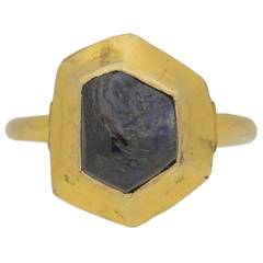 Medieval sapphire cabochon gold ring circa 14-15th century 11