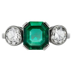 Art Deco Colombian emerald and diamond ring, French, circa 1925