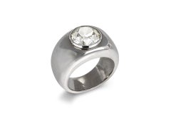 4.22 carat old cut diamond gypsy ring, late 20th Century.