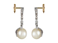 Ohrringe mit Naturperlen und Diamanten, Anfang des 20. Jahrhunderts.
