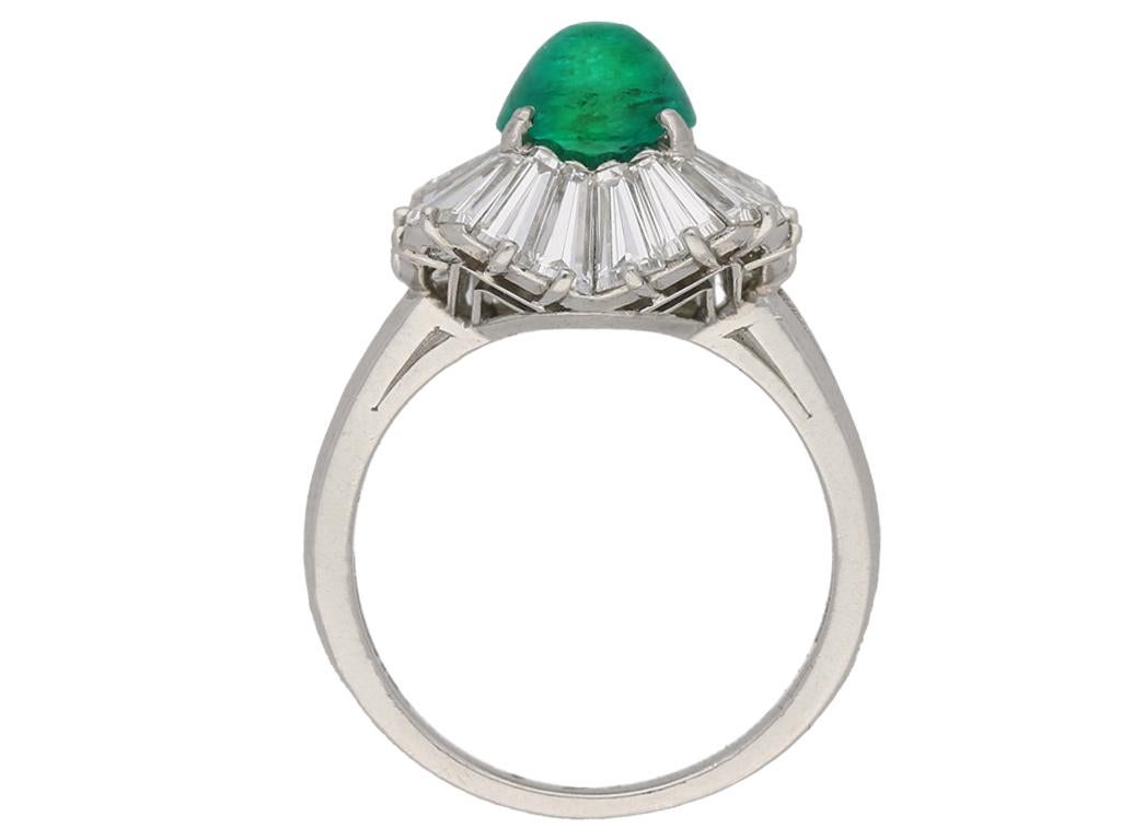 J.E.Caldwell Natural Unenhanced Emerald Cabochon and Diamond Ballerina Ring In Good Condition For Sale In London, GB