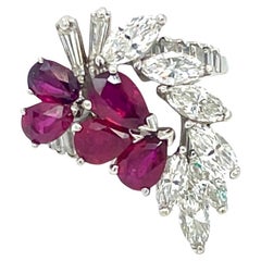 Vintage 1970s Ruby & Diamond Cluster 18kt Gold Ring
