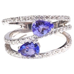 Bague cocktail en or blanc 18 carats, diamants et tanzanite