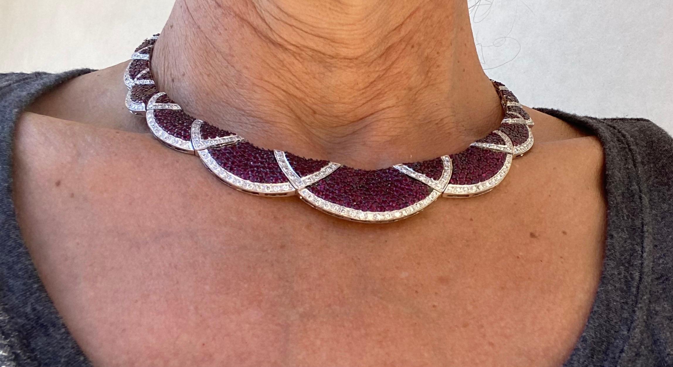 34 Carat Burmese Ruby & Diamond Necklace Collar 18 Karat White Gold VS Quality In Excellent Condition In Laguna Hills, CA