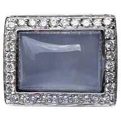 Bague contemporaine en or blanc 18K avec halo en calcédoine et diamant, taille 8