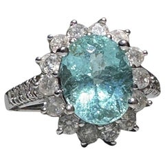 Anello in oro bianco 14 carati con turmalina Paraíba da 4,50 carati e diamanti a corona in stile neon