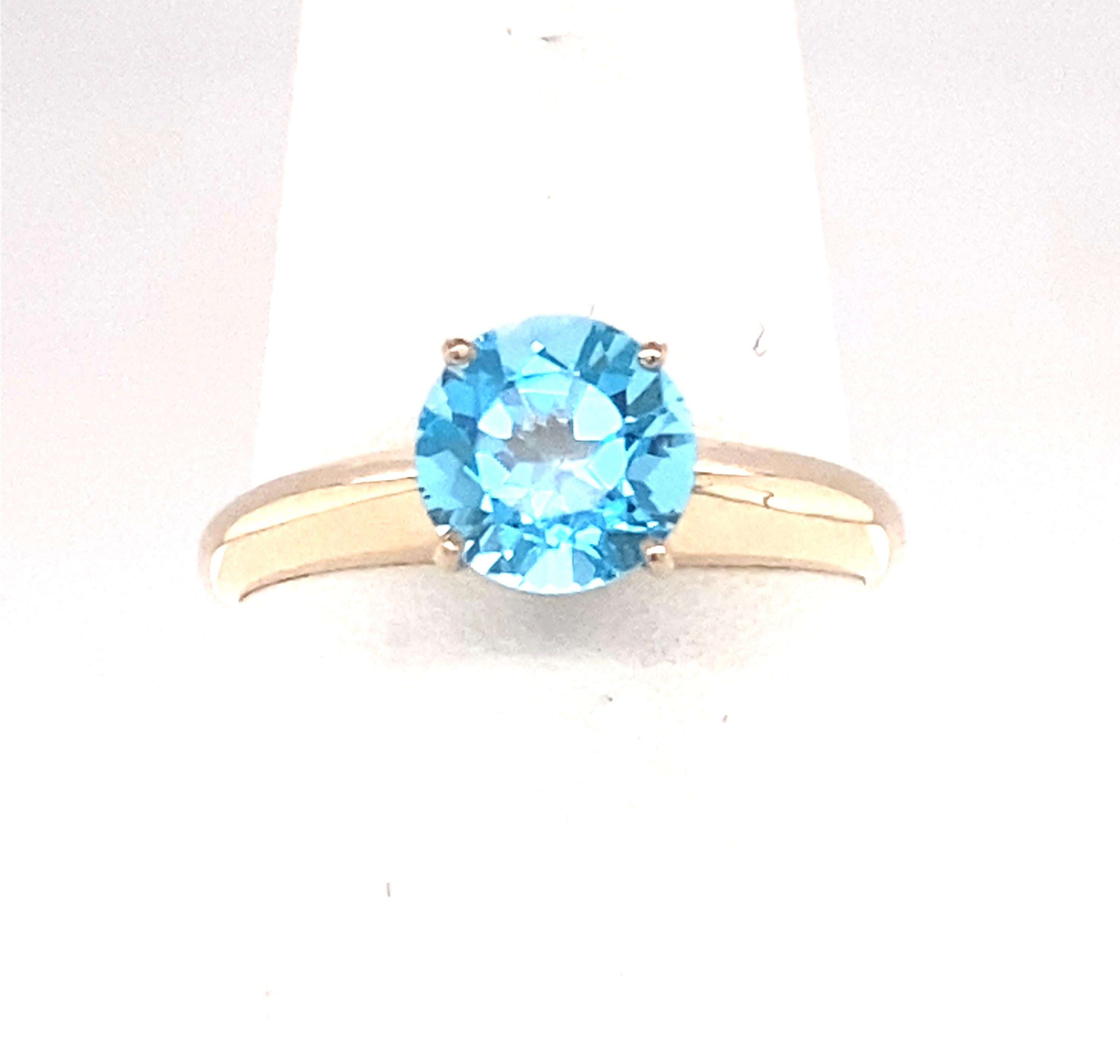 Van Cleef & Arpels Anello vintage in oro giallo 14 carati con topazio blu svizzero in vendita 3