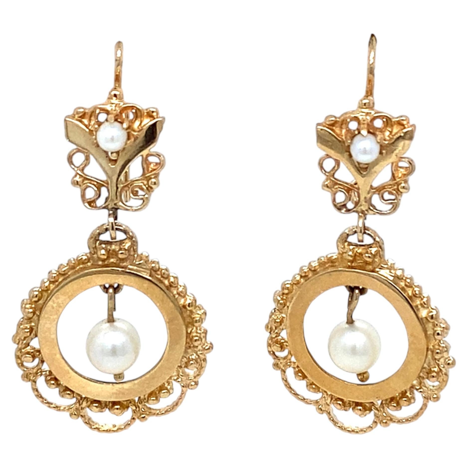 Pendientes antiguos de estilo victoriano con corona de oro de 14 quilates y perlas colgantes en venta