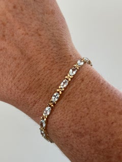 Contemporary 14K Yellow Gold & 7.14tcw Aquamarine Flower Link Bracelet 1990s