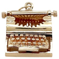 Vintage 14K Yellow Gold Three Dimensional Typewriter Charm Pendant 1970s