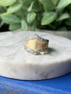 Vintage 14K Two Tone Gold & 0.36tcw Diamond Florentine Double Chevron Ring 1970s
